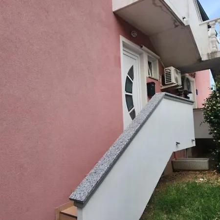 Apartman Nala *